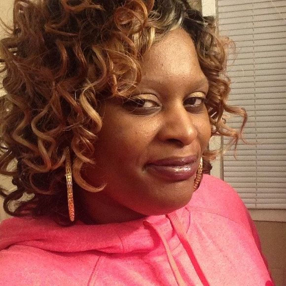 Meet your Posher, Kevina - Picture 1 of 1